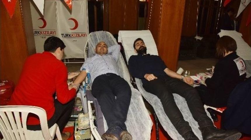 B&uuml;y&uuml;kşehir Personelinden Kan Ve K&ouml;k H&uuml;cre Bağışı