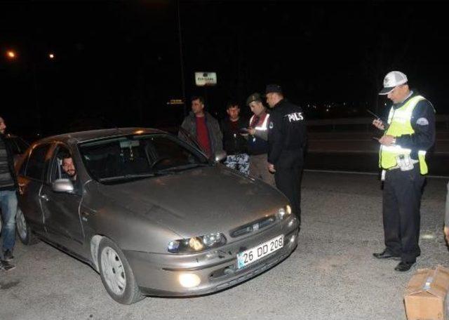 Eskişehir de Polis Ve Jandarmadan Ortak Uygulama 3