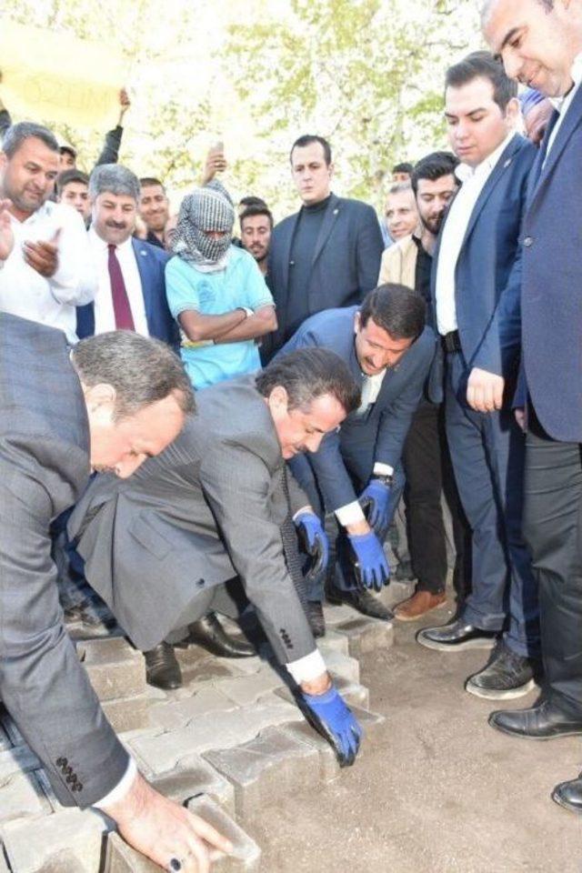 Bakan &Ccedil;elik: "gelişmemizi İstemeyenlere İnat Evet Diyeceğiz" 2