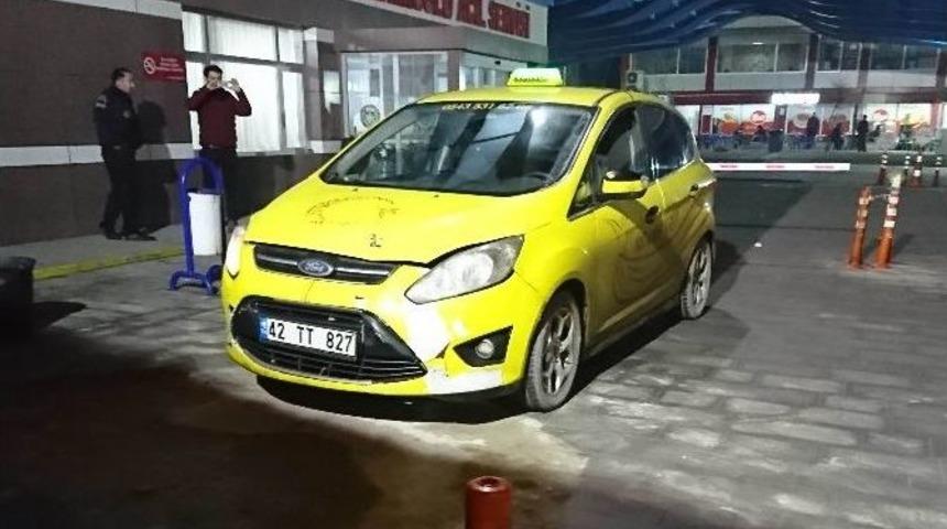 Taksi Şof&ouml;r&uuml; Kendisini Bı&ccedil;aklayan Şahsı Cep Telefonuyla &Ccedil;ekti