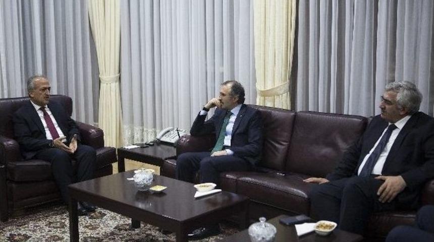 Maliye Bakan Yardımcısı Yavilioğlu&rsquo;ndan Rekt&ouml;r &Ccedil;omaklı&rsquo;ya Ziyaret