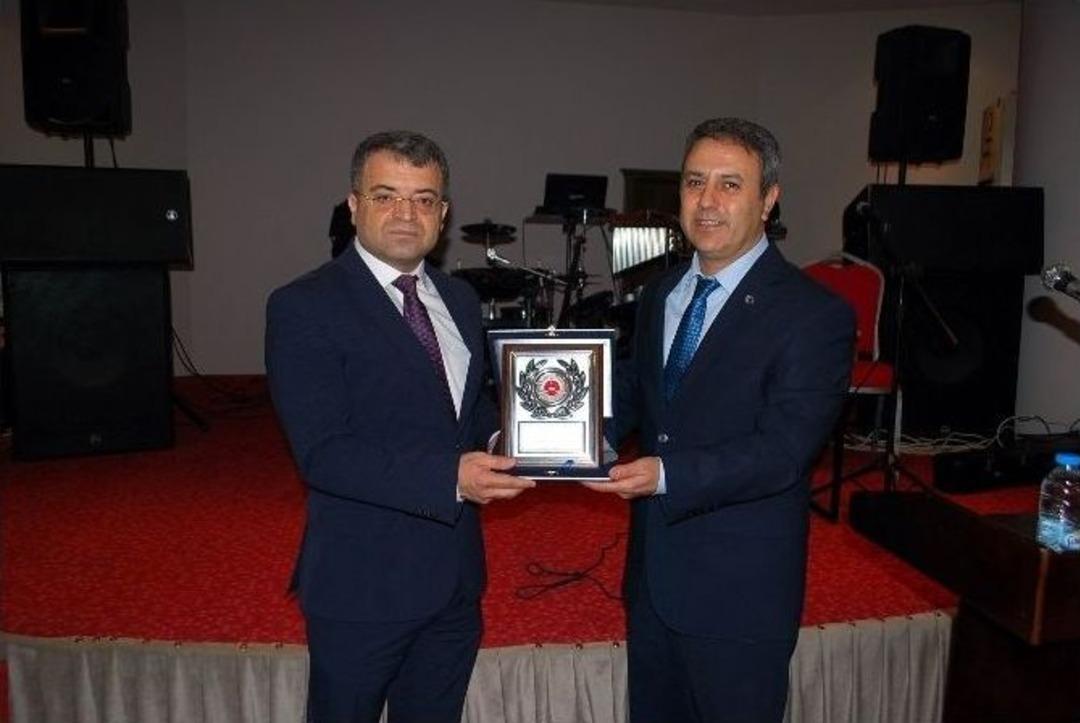 Cumhuriyet Savcısı San&rsquo;a Veda Yemeği