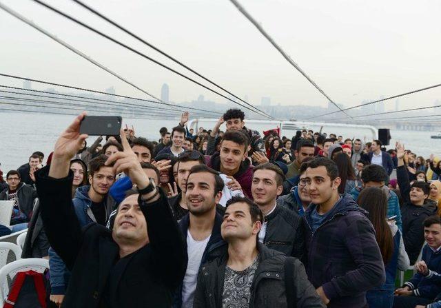 Tuzla Belediyesi, Lys Adaylarına Boğaz Turu Geleneğini Sürdürüyor