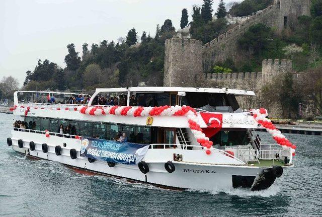 Tuzla Belediyesi, Lys Adaylarına Boğaz Turu Geleneğini Sürdürüyor