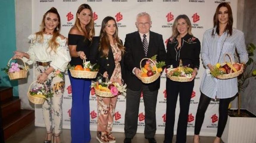 Fenerbah&ccedil;eli Volkan Şen'den B&ouml;brek Vakfı'na Bağış