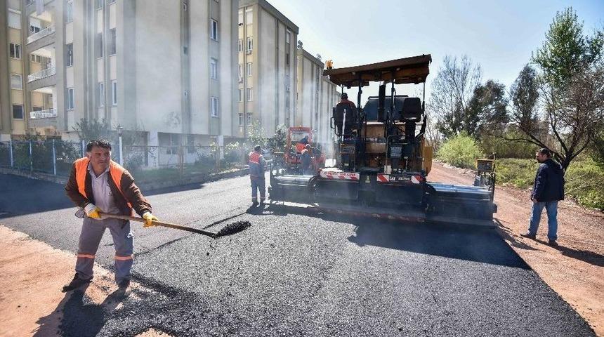 G&uuml;zelbağ Mahallesi&rsquo;nde Sıcak Asfalt &Ccedil;alışması