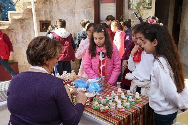 “ezo Gelin Yöresel Bebek Çalıştayı” Başladı