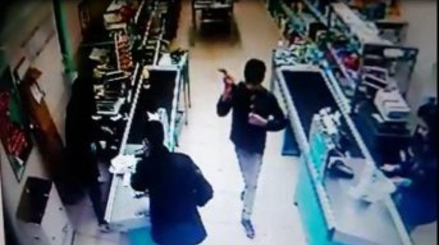 Nazilli&rsquo;de Market Soyan Kardeşler Tutuklandı