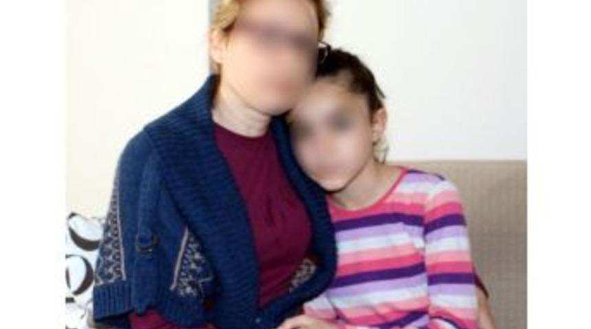 Raporunda, Boşanan Kadın I&ccedil;in 'dost Hayatı Yaşıyor' Yazan Bilirkişi Hakkında Soruşturma