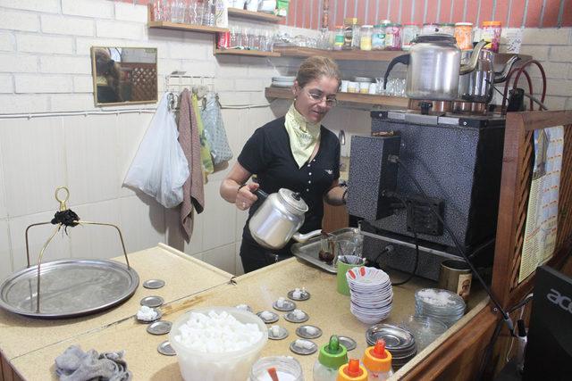 Depremden kurtuldu, başardıklarını kitaplaştıracak