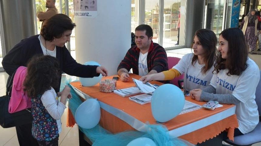 Aydın&rsquo;da Otizme Farkındalık Masası Kuruldu