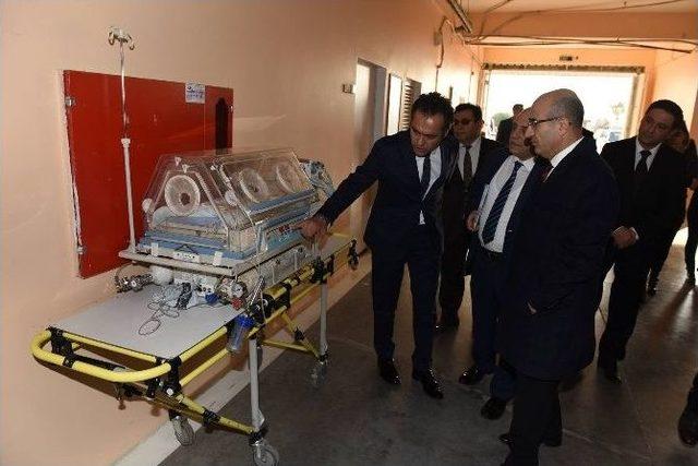 Vali Mahmut Demirtaş, 112 Acil Komuta Merkezi’nde İncelemelerde Bulundu