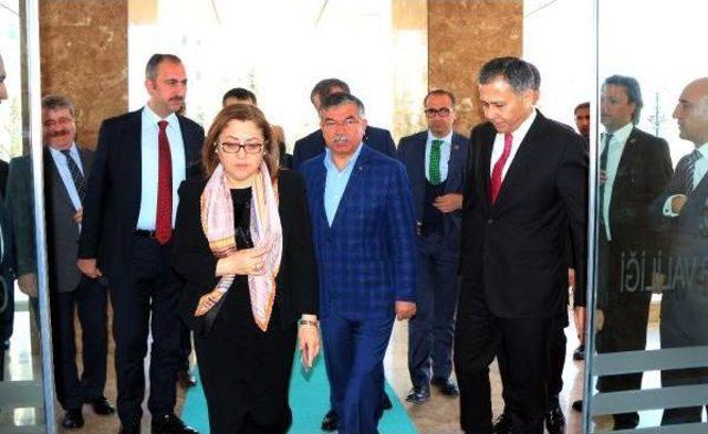 Milli Eğitim Bakanı Yılmaz; 'her Işin Başı Eğitim'