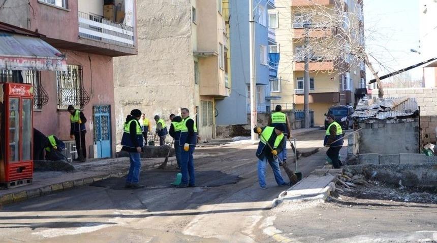 Paland&ouml;ken Belediyesinden Bahar Temizliği