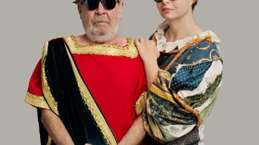 3'&uuml;nc&uuml; İzmir Mizah Festivali B&uuml;y&uuml;k Ilgi G&ouml;rd&uuml;