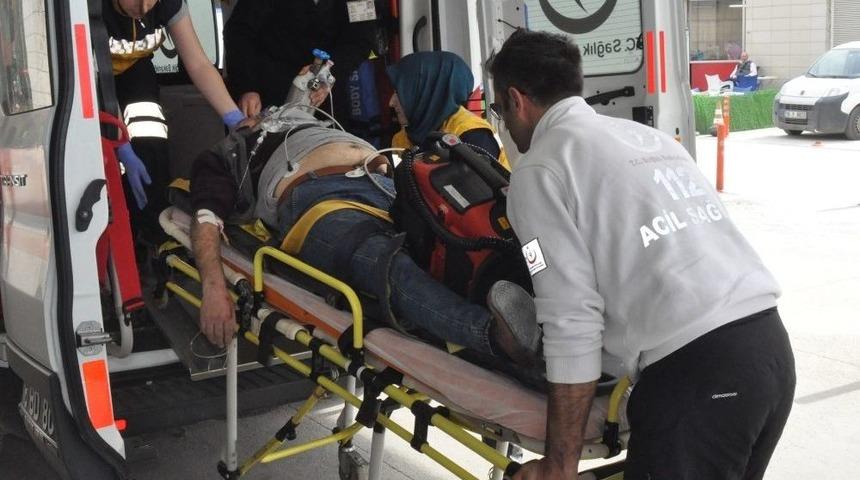 İnşaattan D&uuml;şen İş&ccedil;i Ağır Yaralandı