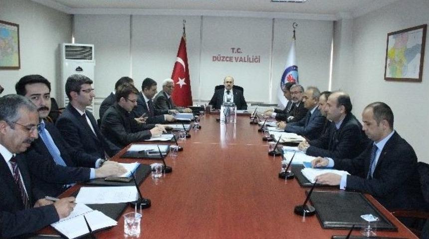 Kamu Yatırımları Masaya Yatırıldı