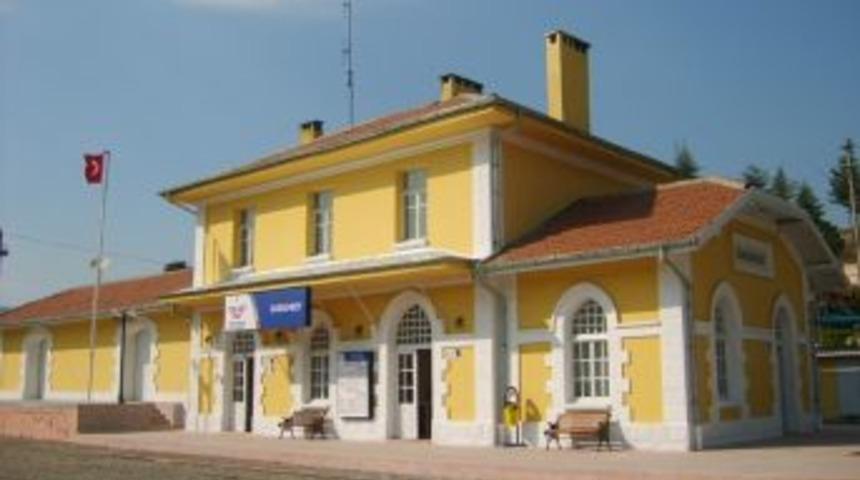 Cumhurbaşkanının Mitingine Gidecekler İ&ccedil;in &Ouml;zel Tren Seferi Yapılacak