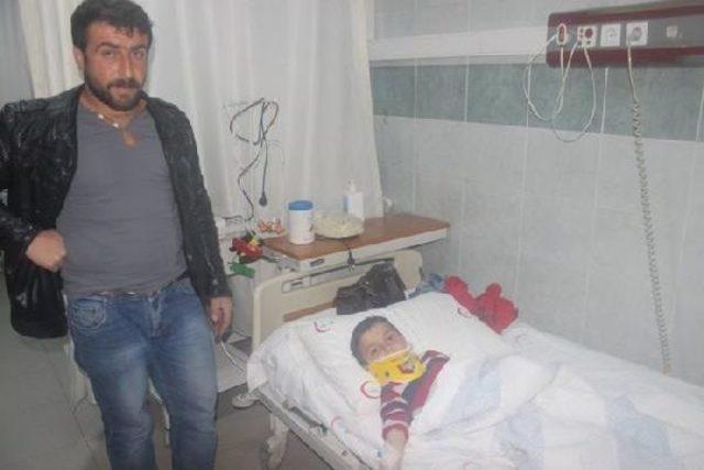 Kayalıklarda Sıkışan Iki &Ccedil;ocuk Kurtarıldı 1