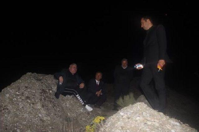 Kayalıklarda Sıkışan Iki &Ccedil;ocuk Kurtarıldı 3