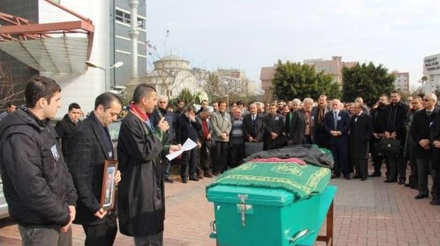 Av. Kaya, Mersin Adalet Sarayı&rsquo;nda D&uuml;zenlenen T&ouml;renle Son Yolculuğuna Uğurlandı