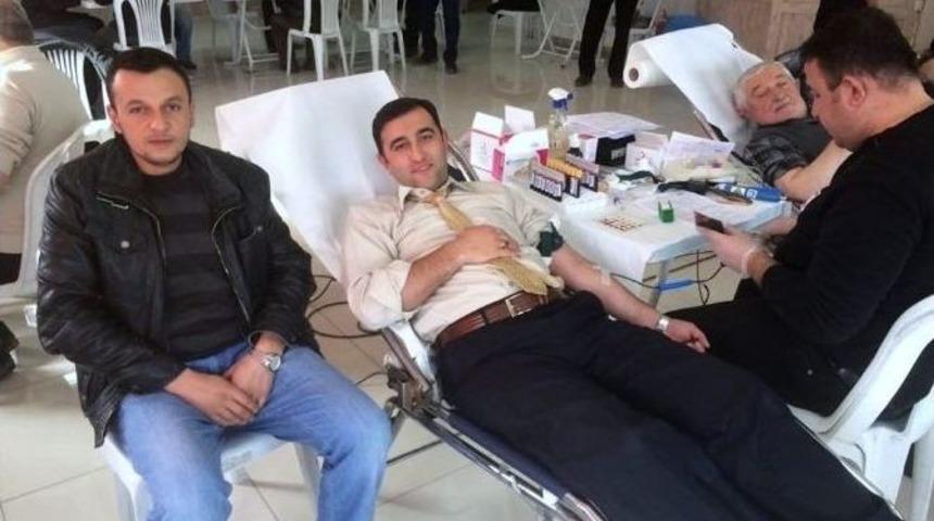 Aslanapa&rsquo;da T&uuml;rk Kızılayı&rsquo;na Kan Desteği