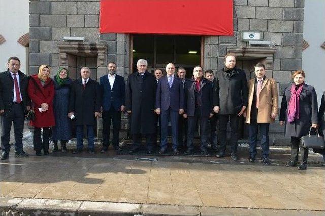 Ak Parti İl Başkanı &Ouml;z&rsquo;den Yakutiye&rsquo;ye Ziyaret 2