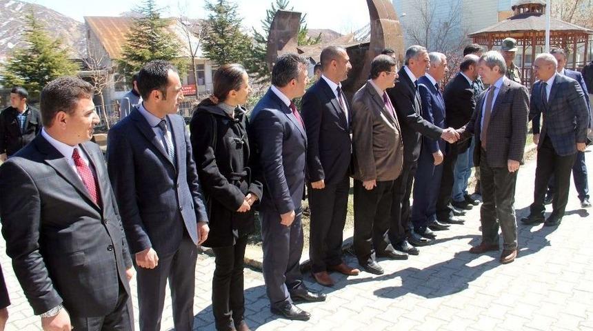 Vali &Ccedil;ınar&rsquo;dan Mutki&rsquo;ye Ziyaret