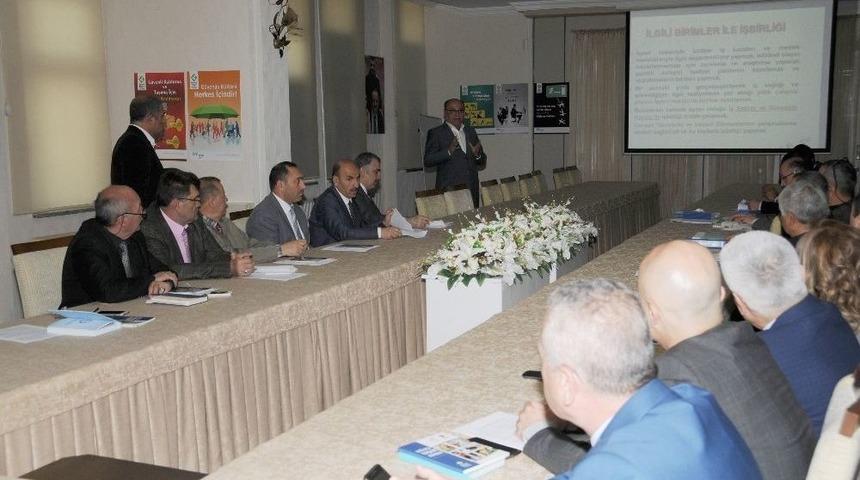 M&uuml;d&uuml;rlere İş G&uuml;venliği Eğitimi