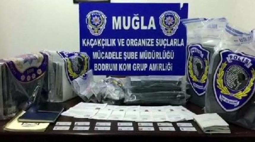 Bodrum'da Belgede Sahtecilik Iddiasına 5 G&ouml;zaltı