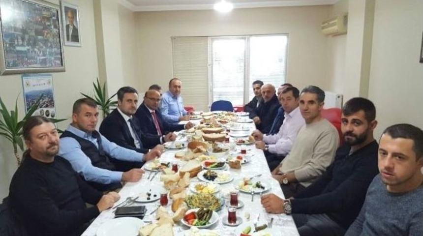 Altınova&rsquo;da Esnaf Kahvaltıları