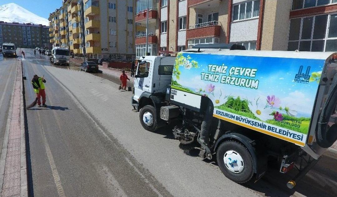 B&uuml;y&uuml;kşehir&rsquo;den Bahar Temizliği