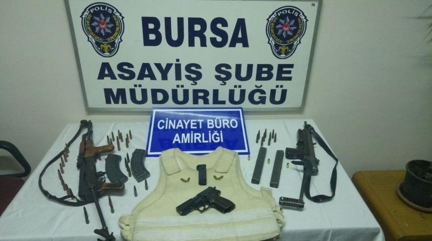 Kaleşnikoflu Cinayet &Ccedil;&ouml;z&uuml;l&uuml;yor