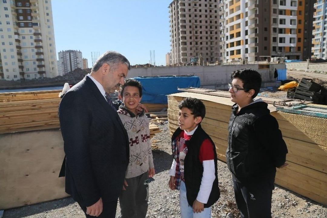 Başkan &Ccedil;elik Yatırımları İnceledi