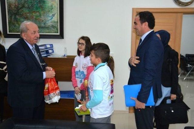 Albayrak, Su Kaşifi Projesinde Türkiye 1’ncisi Olan Okulun Öğrencilerini Ağırladı 1