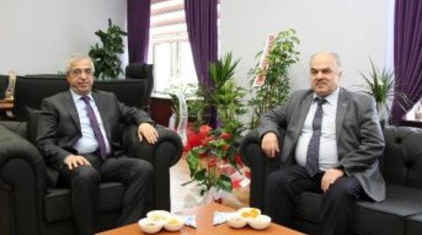Yeni Rektör Şengörür’e Tebrik Ziyareti