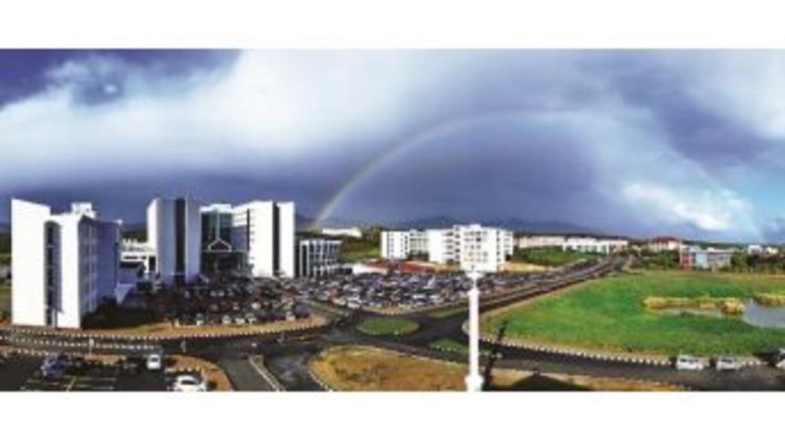 Prof. Dr. Yücecan: "uluslararası Standartlarda Üstün Nitelikli Sağlık Çalışanları Yetiştiriyoruz"