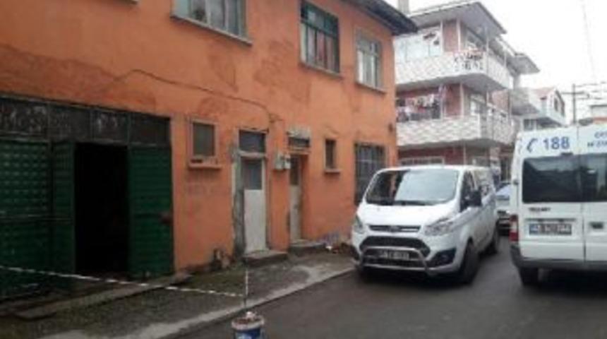 Evden Kokular Gelince &Ouml;ld&uuml;ğ&uuml; Anlaşıldı
