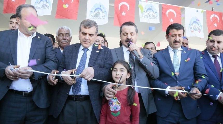 Eyy&uuml;biye&rsquo;deki Konukevlerinin A&ccedil;ılışını Bakan &Ccedil;elik Yaptı