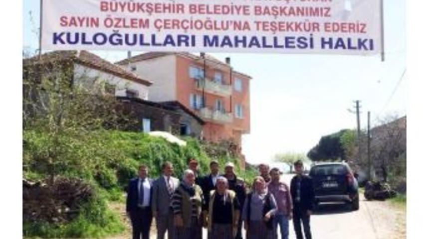 &Ouml;zlem &Ccedil;er&ccedil;ioğlu&rsquo;na Pankartlı Teşekk&uuml;r