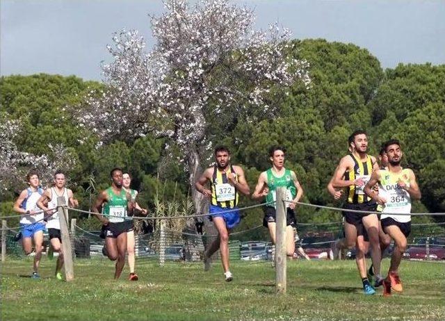 Milli Koşucu Ömer Oti Avrupa Üçüncüsü Oldu