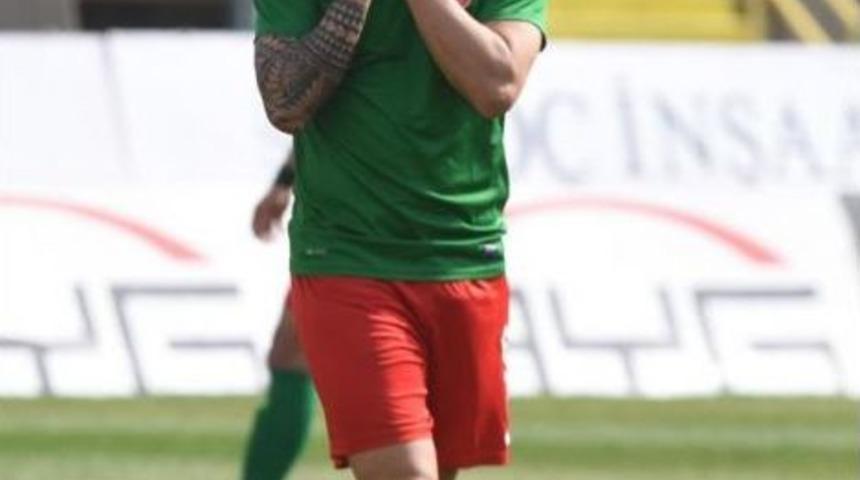 Karşıyaka'da Tayfun Sıkıntısı