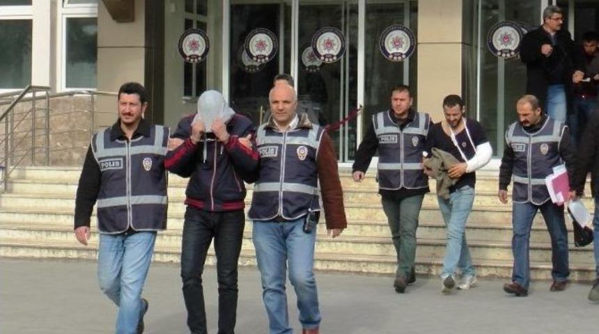 Kasa Hırsızları Yakalandı