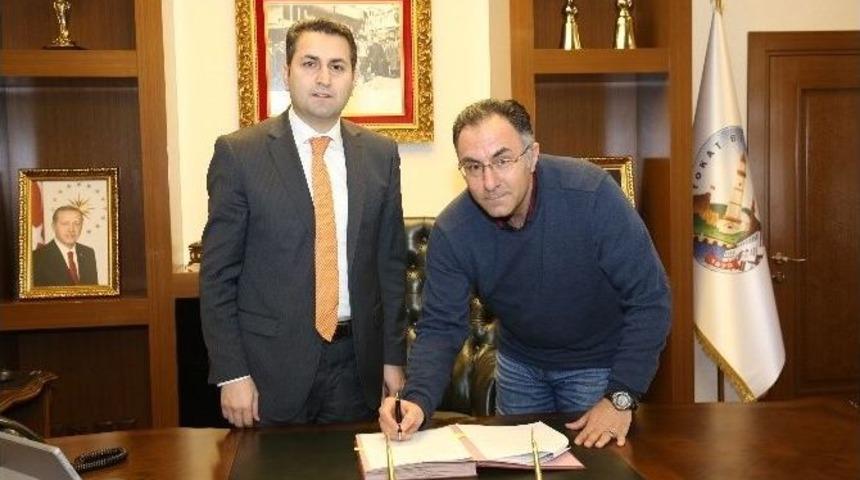 Plevnespor&rsquo;a Yeni Antren&ouml;r