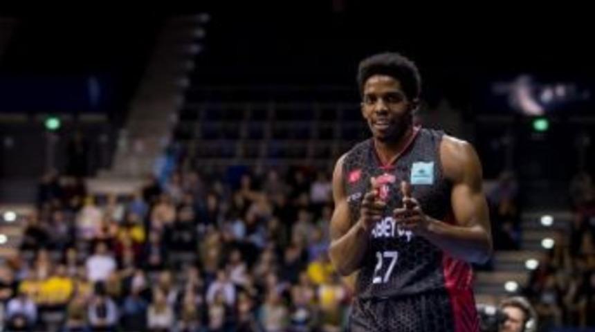 Mb Uşak, Romanya Deplasmanında