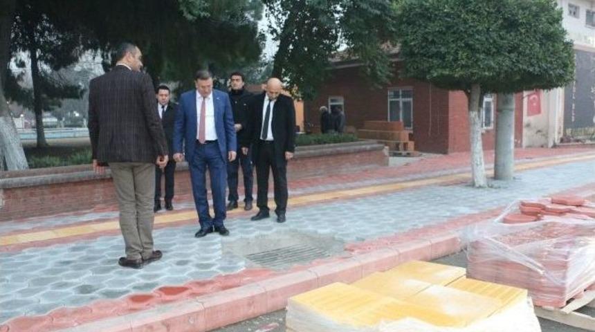 Başkan Savaş D&ouml;rtyol&rsquo;da Yol &Ccedil;alışmasını İnceledi