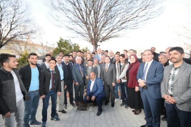 Ak Parti&rsquo;de Referandum &Ccedil;alışmaları S&uuml;r&uuml;yor 2