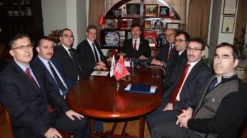 Yenişehir&rsquo;e Meydan