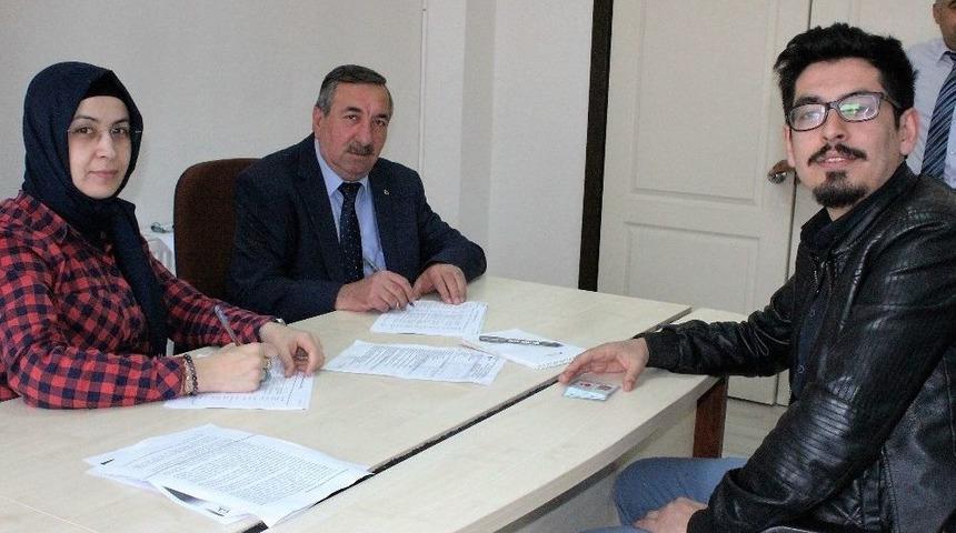 Berberler Ve Kuaf&ouml;rler Odası&rsquo;nın Girişimcilik Kursuna 83 Başvuru Yapıldı