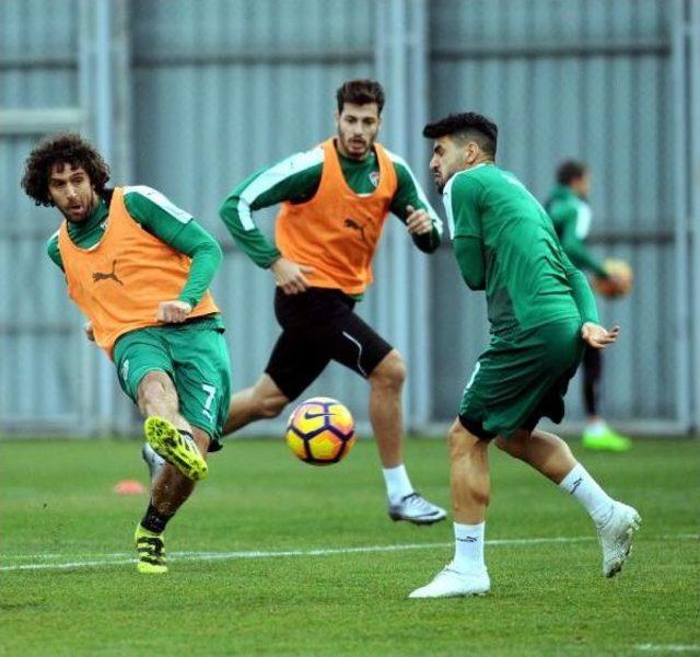 Bursaspor’Da Neşeli Çalışma